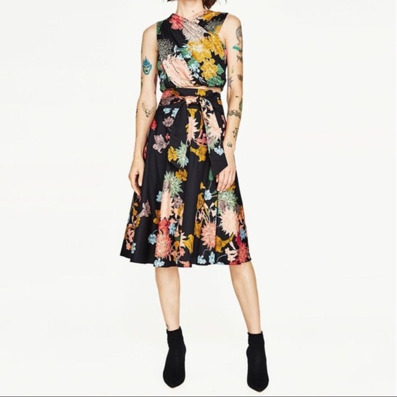 Zara high-waist knee length black floral skirt belt bow flare a-line boho print - Picture 2 of 9